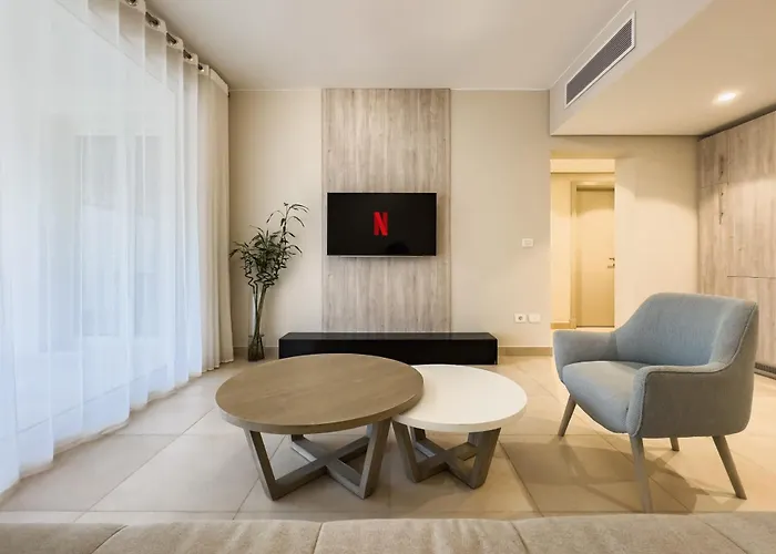 Neat & Neutral 1bdr Pool Front Mangroovy Apartment Hurghada